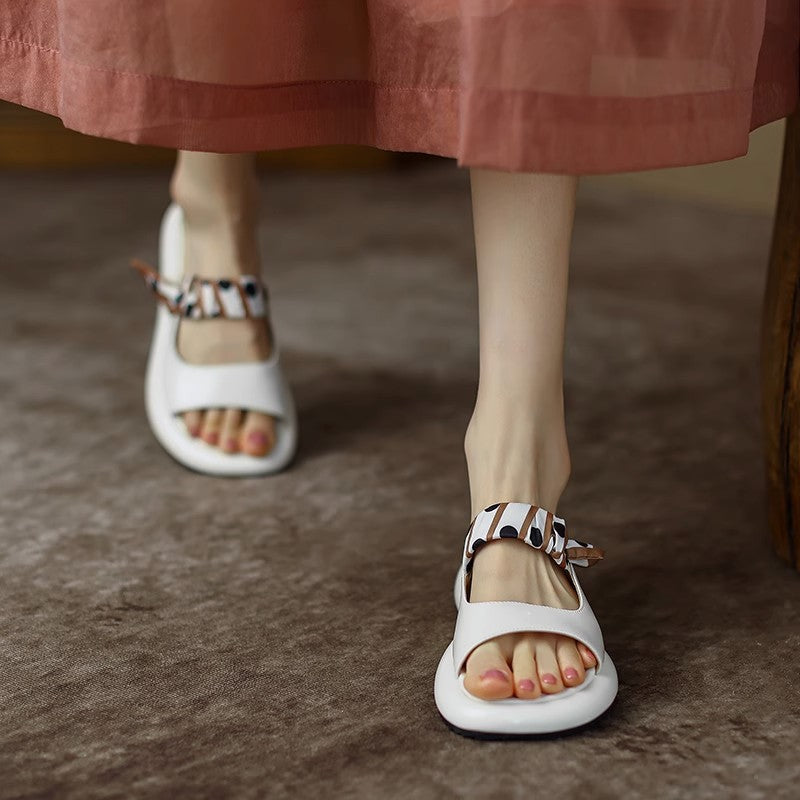 Women's Thick-bottomed Beach Casual Sandals