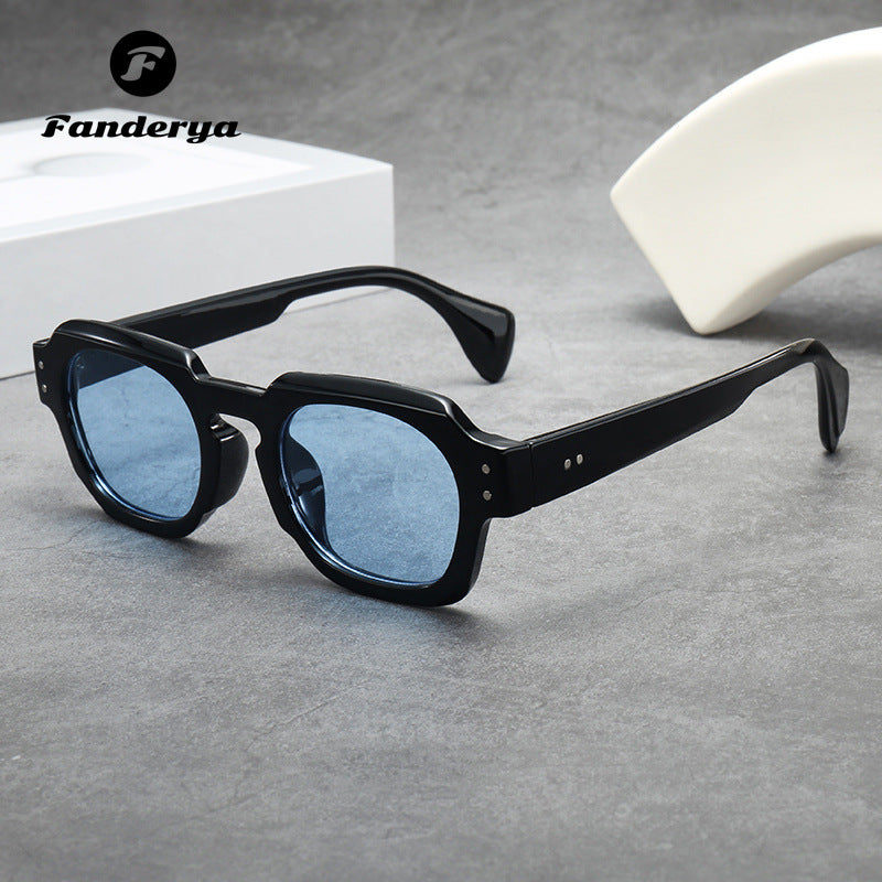 Women's Fashion Style Personalized Beach  Sunglasses