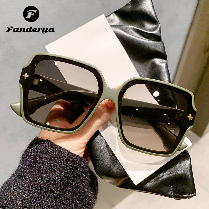 Women's Large Frame UV Protection Sunglasses