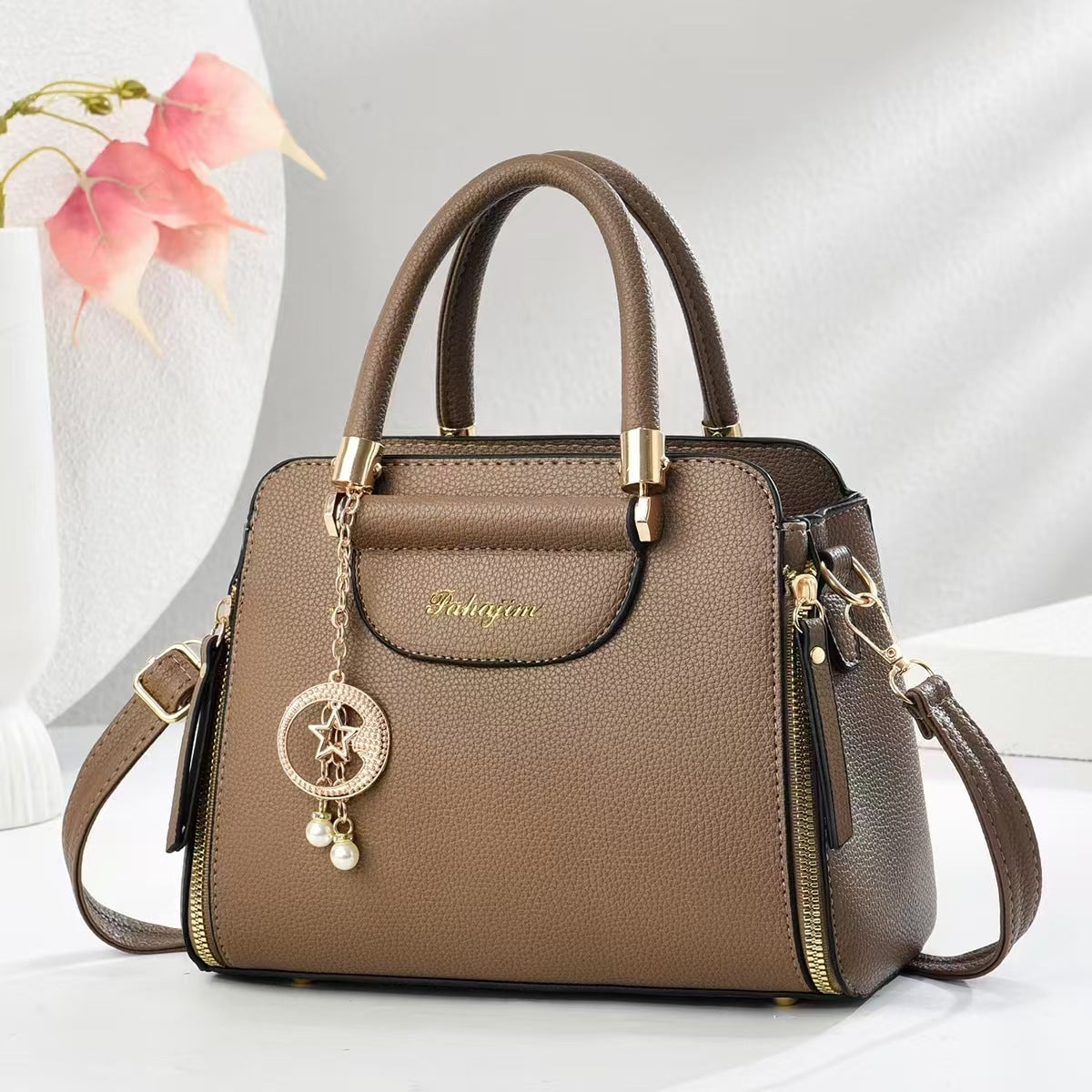 Women's Fashion Handbag Large Capacity Bag