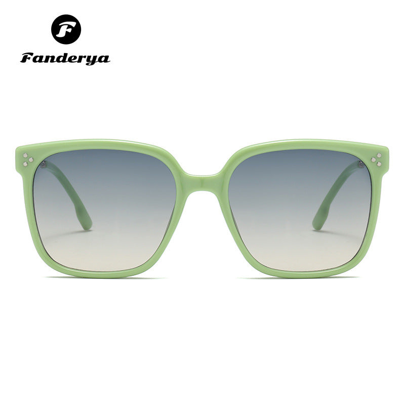 Women's High Sense Anti-ultraviolet  Small Sunglasses