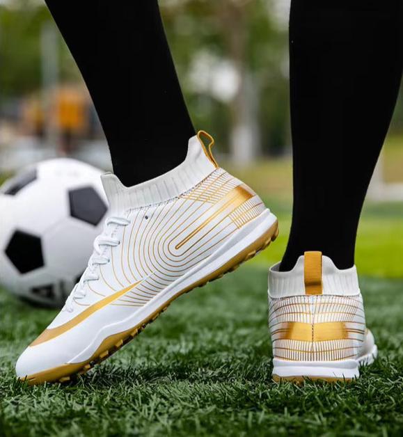 Men's TPU Fly-Knitting Football Turf Sports Shoes