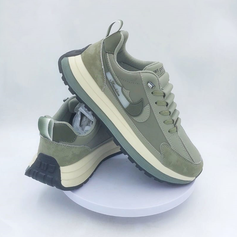 Men's Premium Comfort Casual Sneakers (In Stock)